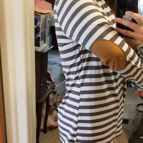 Cardigan - Picture 3 of 3